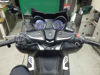 Yamaha TMAX 560 2021