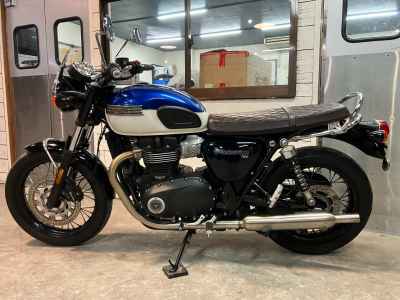 Triumph Bonneville T100 2021
