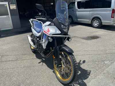 Honda CB400SFV Boldor 2024