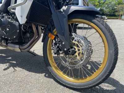 Honda CB400SFV Boldor 2024