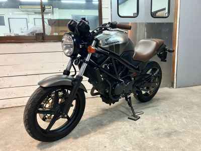 Honda VTR250 2017