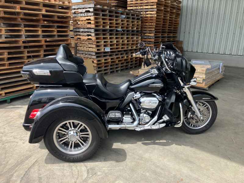 Harley-Davidson Electra Glide FLHTCU1870 Trike 2021