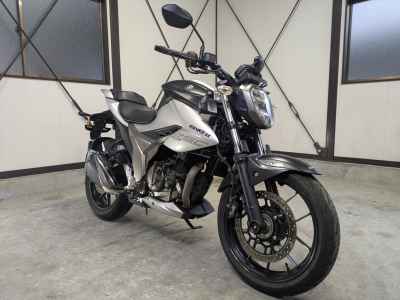 Suzuki Gixxer 250SF