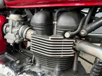 Triumph Bonneville T100 2013