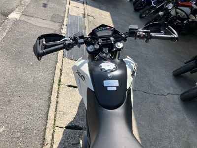 Ducati Hypermotard 796 2011