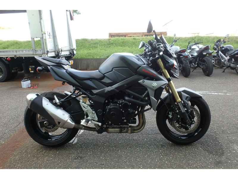 Suzuki GSR750 2014