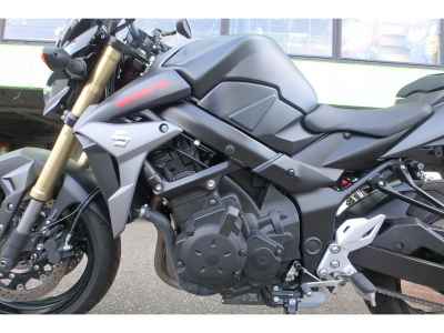 Suzuki GSR750 2014