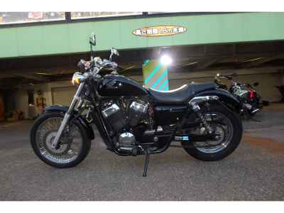 Honda VT400S 2013