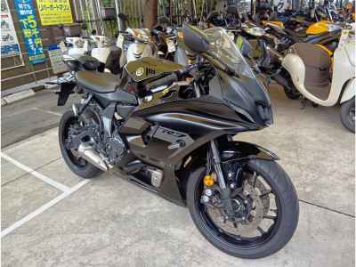 Yamaha YZF-R7 2025