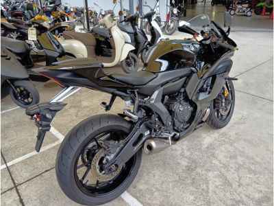 Yamaha YZF-R7 2025