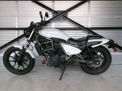 Kawasaki Eliminator 400 2023