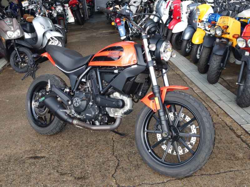Ducati Scrambler Sixty2 2018
