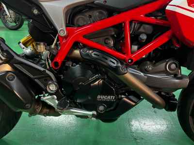Ducati Hyperstrada 821 2016
