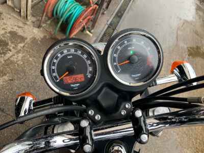 Triumph Bonneville T100 2013