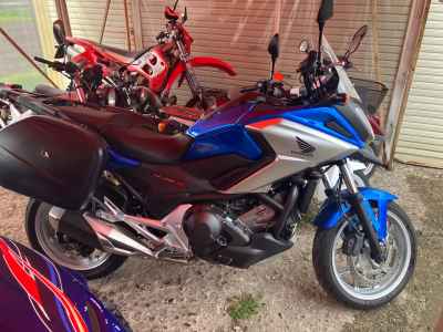 Honda NC750X DCT 2017