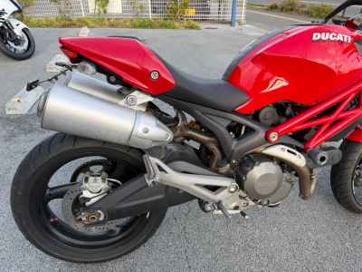 Ducati Monster 696 2009