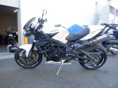 Triumph Street Triple R 2011
