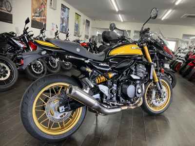 Kawasaki Z900RS SE 2023