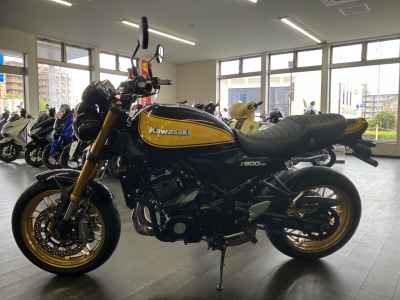 Kawasaki Z900RS SE 2023