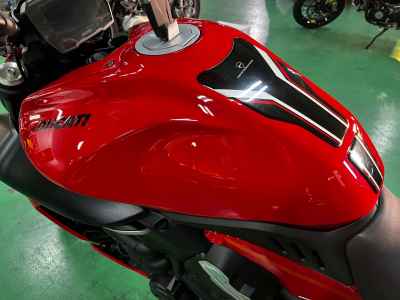 Ducati Diavel V4 2023