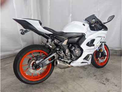 Yamaha YZF-R7 2023