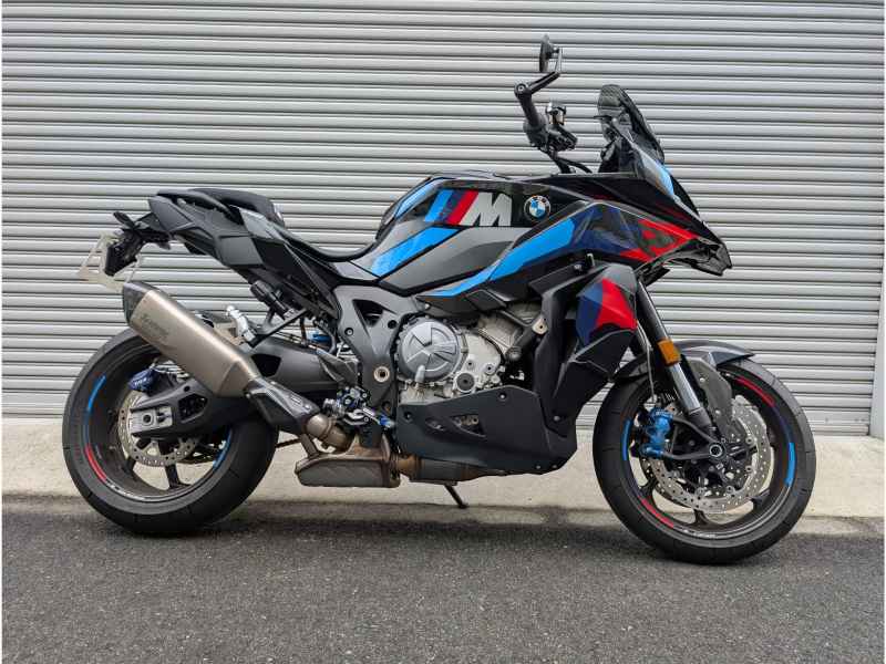 BMW M1000XR 2024