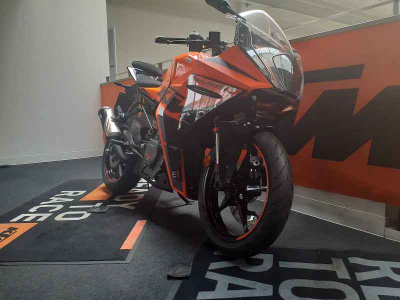 KTM RC 390 2024