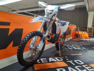 KTM 250 EXC-F Six Days