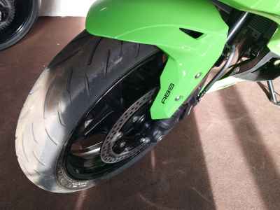 Kawasaki Ninja ZX-4RR 2025