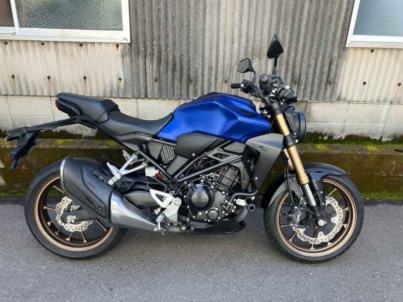 Honda CB250R 2019
