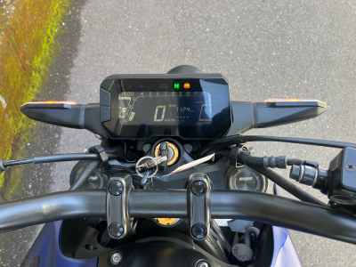 Honda CB250R 2019