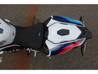 BMW M1000R 2023