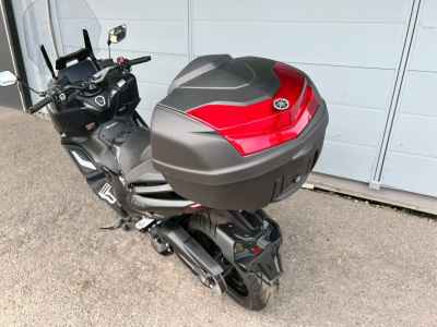 Yamaha TMAX 560 2023