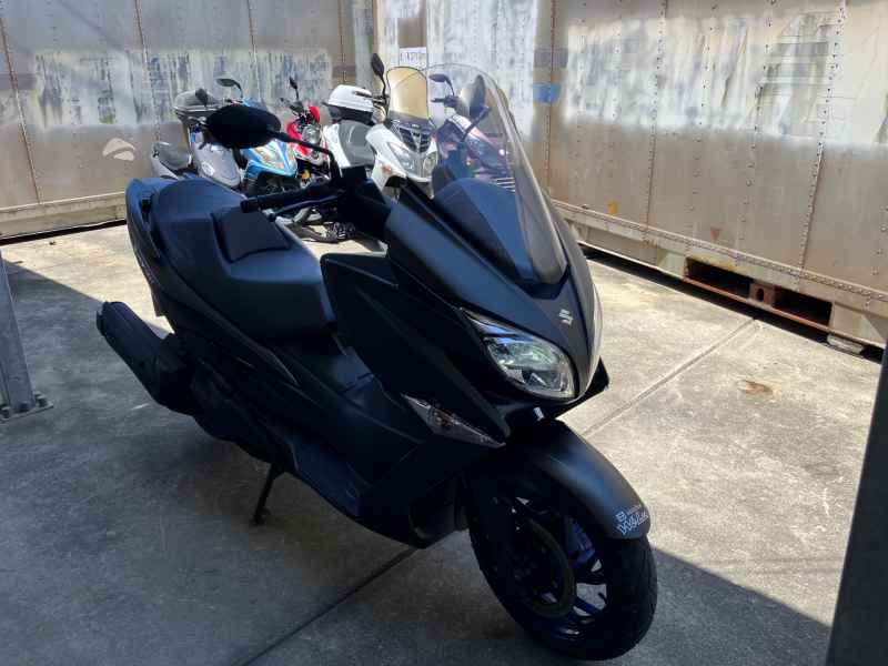Suzuki Burgman 400 2023