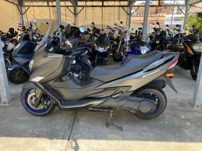 Suzuki Burgman 400 2023