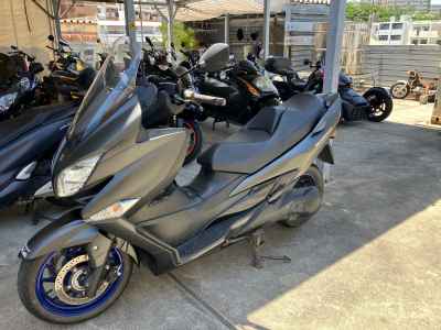 Suzuki Burgman 400 2023