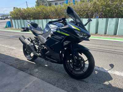 Kawasaki Ninja 400 2021