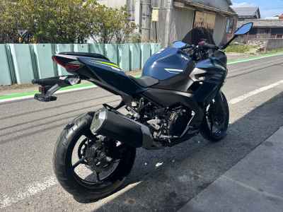 Kawasaki Ninja 400 2021