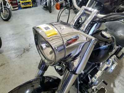 Harley-Davidson FLSTN1580 2011