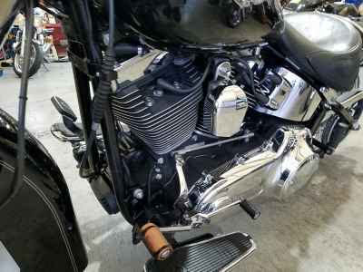 Harley-Davidson FLSTN1580 2011