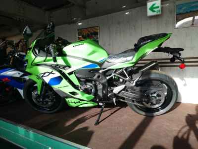 Kawasaki Ninja ZX-4RR 2025