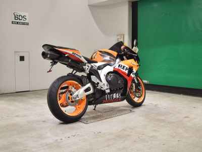 Honda CBR1000RR 2008