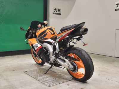Honda CBR1000RR 2008