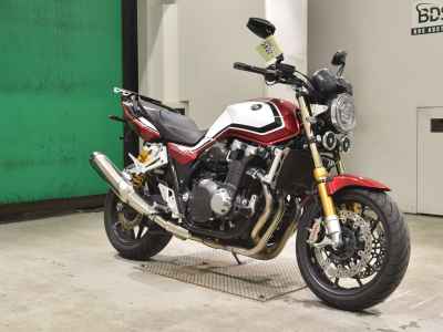 Honda CB1300SF 2020