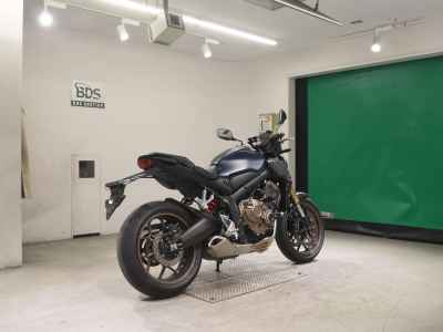 Honda CB650R 2023