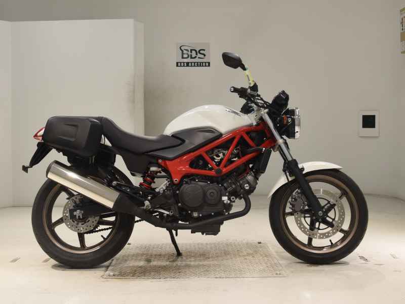 Honda VTR250 2015