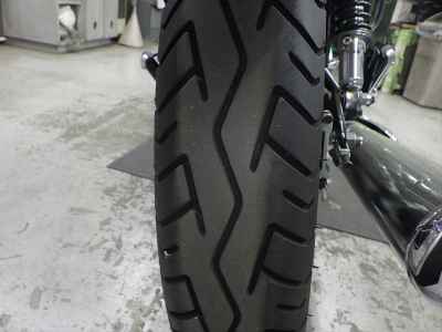 Yamaha SR400 2021