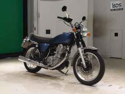 Yamaha SR400 2021