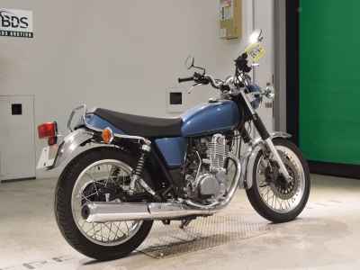 Yamaha SR400 2021