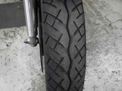 Yamaha SR400 2021